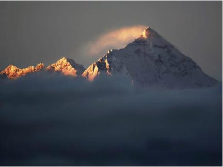 Lhasa-Nyingchi-Lhoka-Everest-Namsto 12 Days